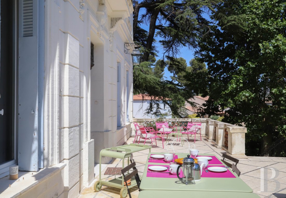 Sur les hauteurs de Marseille, à Plan-de-Cuques, une bastide du Second Empire baignée de lumière et de calme - photo  n°4